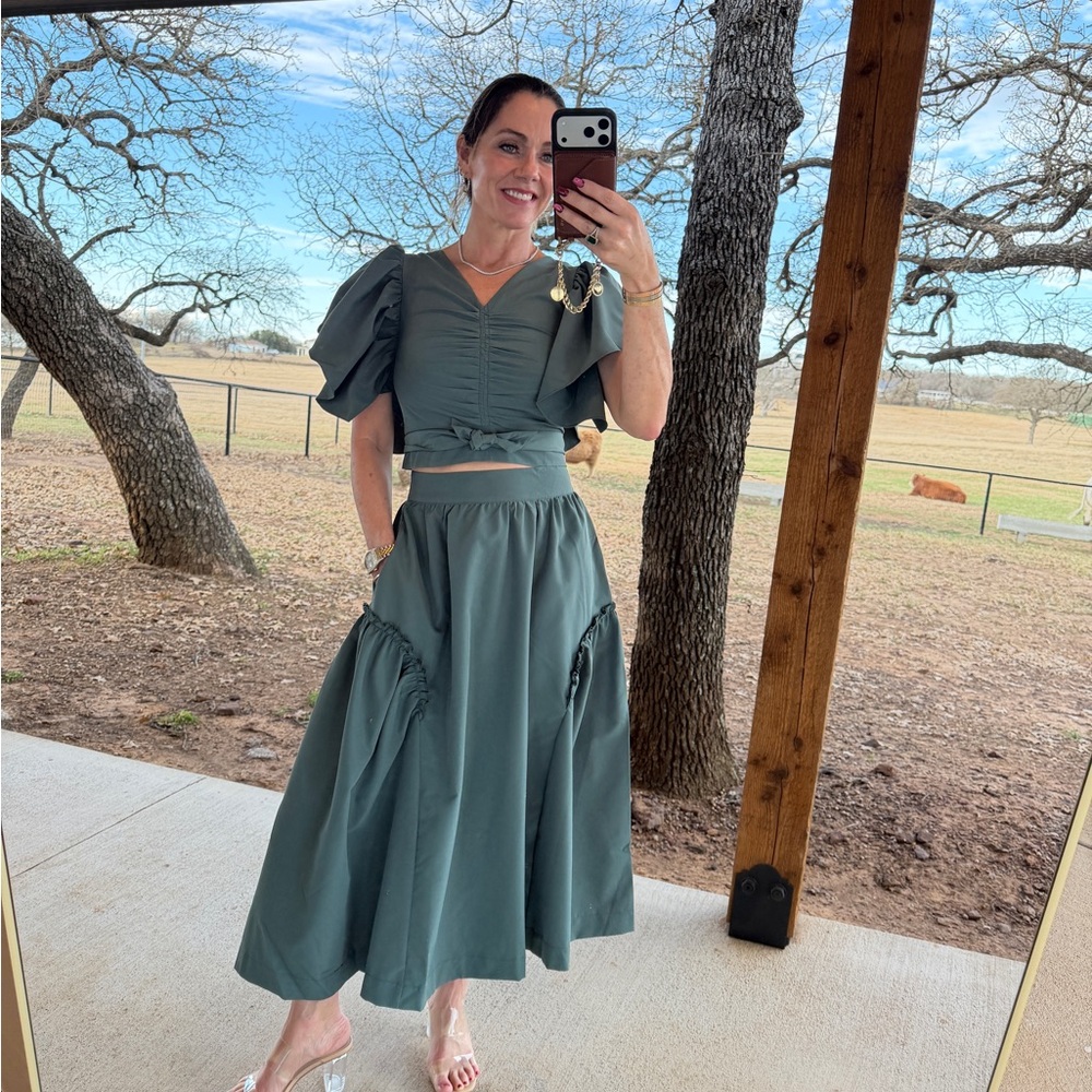 Shirt and skirt set